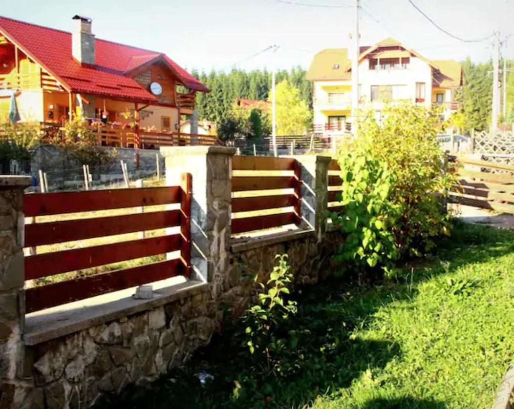 Poiana Dintre Brazi Chalet, Bucegi Panorama Sinaia Exterior photo